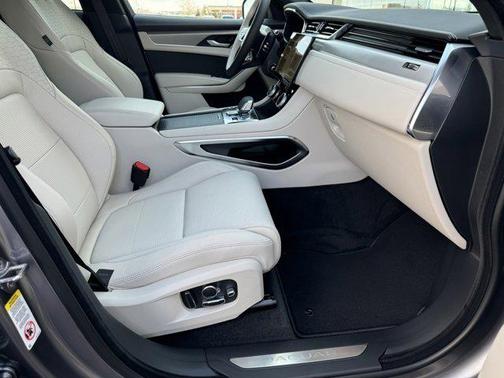 2024 Jaguar F-PACE R-Dynamic S
