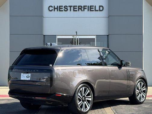 2023 Land Rover Range Rover P400 SE