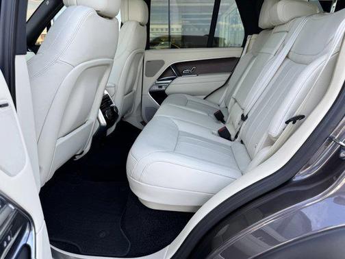 2023 Land Rover Range Rover P400 SE