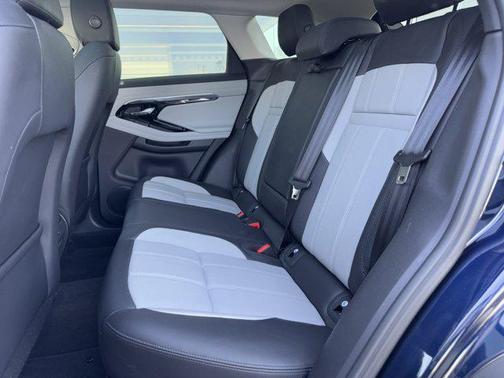 2023 Land Rover Range Rover Evoque R-Dynamic SE