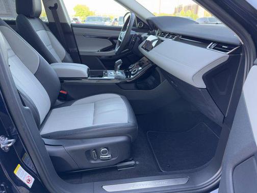 2023 Land Rover Range Rover Evoque R-Dynamic SE