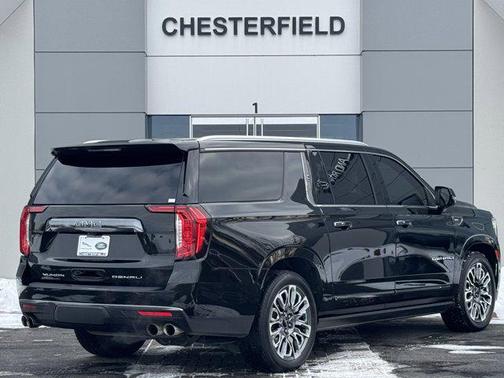 2023 GMC Yukon XL Denali Ultimate