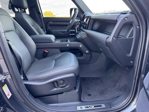 2023 Land Rover Defender 110 Carpathian Edition