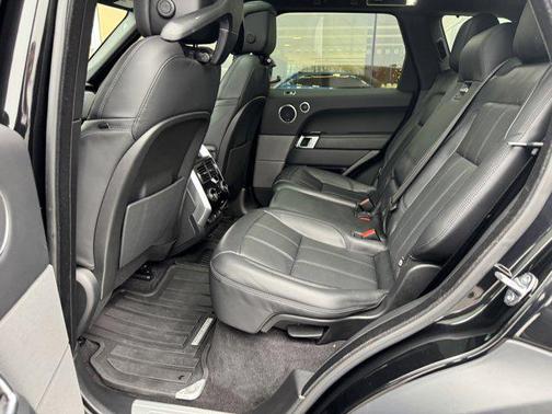 2022 Land Rover Range Rover Sport HSE Silver Edition