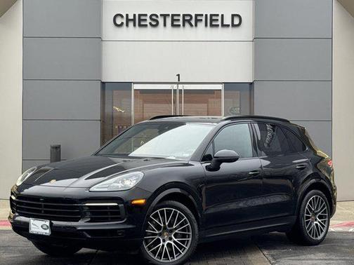 2023 Porsche Cayenne Platinum Edition