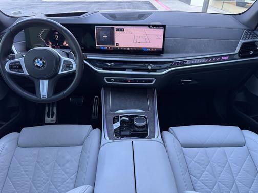 Tanzanite Blue II Metallic 2024 BMW X5 xDrive40i
