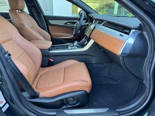 2024 Jaguar XF R-Dynamic SE P250 AWD Automatic