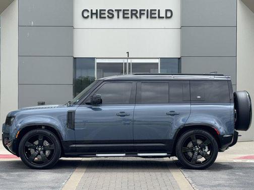 2023 Land Rover Defender 110 X-Dynamic SE