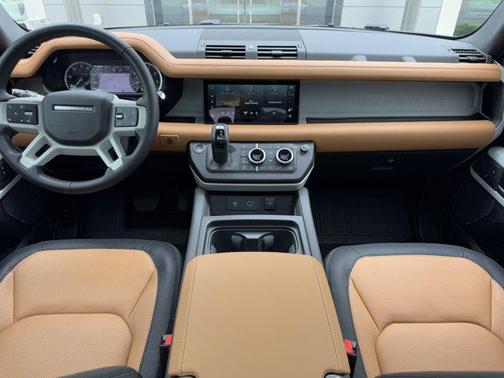 2023 Land Rover Defender 110 X-Dynamic SE