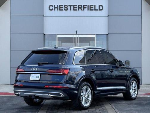 2024 Audi Q7 45 Premium Plus