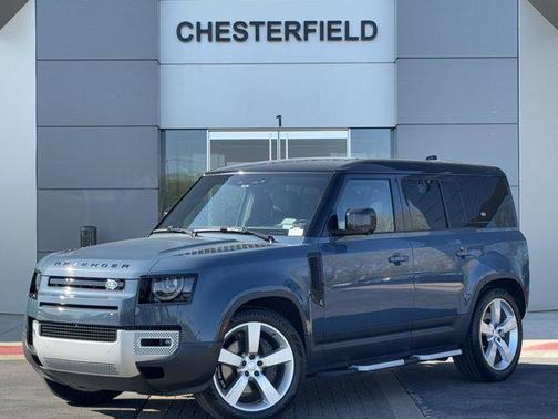 2024 Land Rover Defender 110 P500 SE