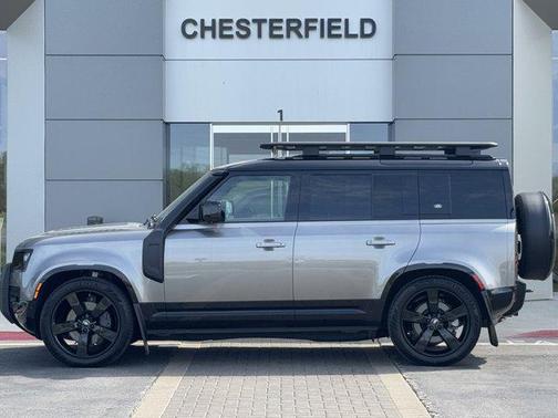2024 Land Rover Defender 110 P400 X-Dynamic SE