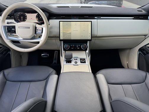 2023 Land Rover Range Rover P400 SE