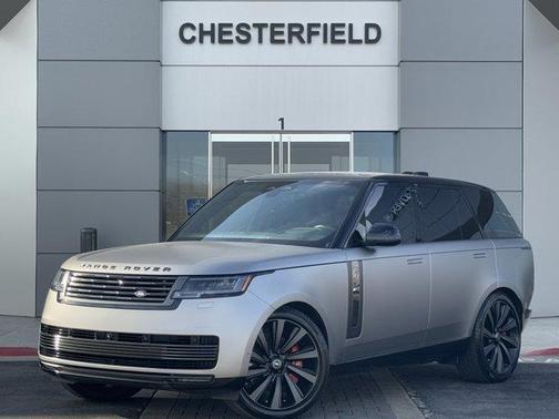 2025 Land Rover Range Rover P615 SV