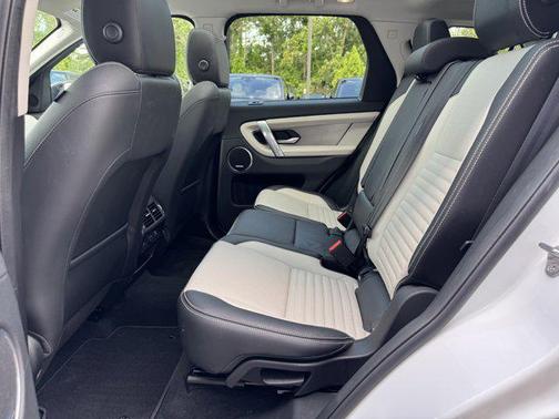 2022 Land Rover Discovery Sport SE R-Dynamic