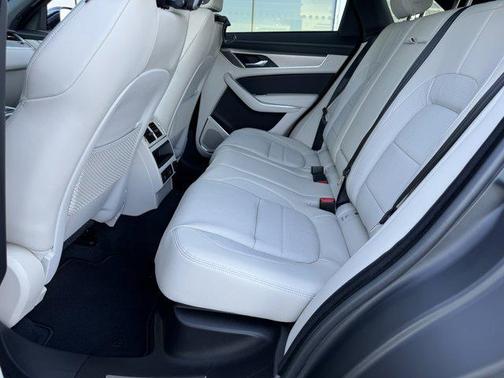 2025 Jaguar F-PACE R-Dynamic S P250 AWD Automatic