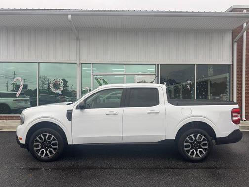 2024 Ford Maverick Lariat