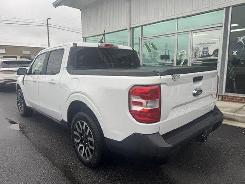 2024 Ford Maverick Lariat
