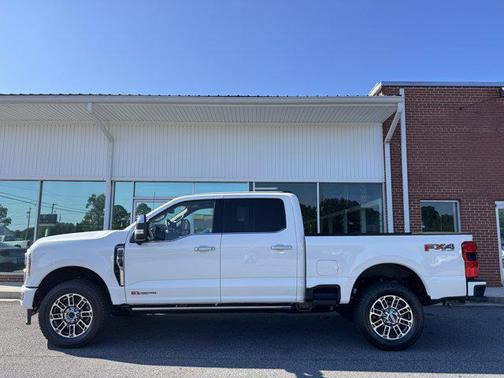 2026 Ford F-250 Platinum