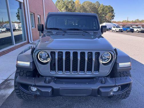 2023 Jeep Gladiator Sport