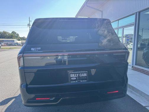 2025 Lincoln Navigator Reserve