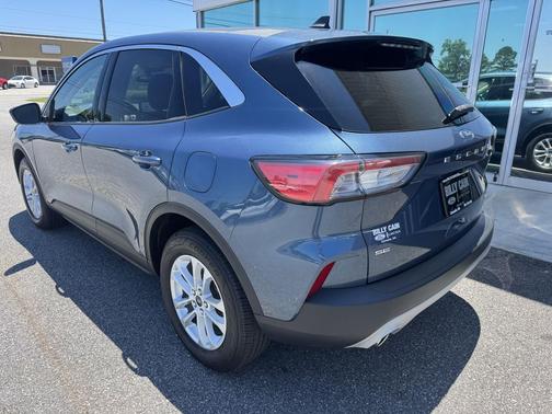 Blue Metallic 2020 Ford Escape SE