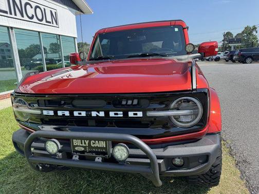 2022 Ford Bronco Base