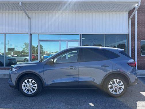 Vapor Blue Metallic 2025 Ford Escape Active