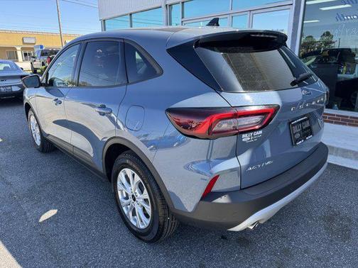 Vapor Blue Metallic 2025 Ford Escape Active