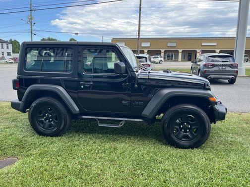 2022 Jeep Wrangler Sport