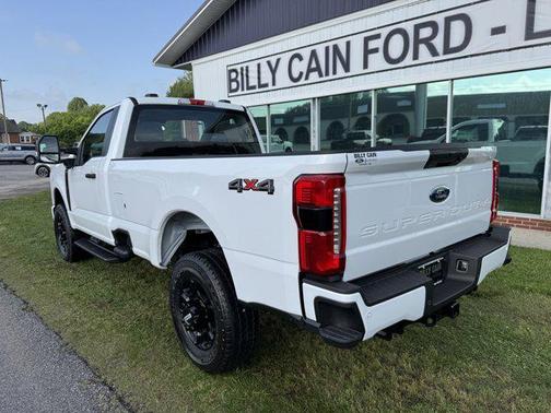 2025 Ford F-350 XL