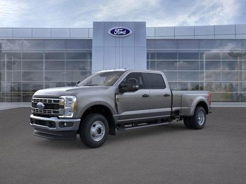 2026 Ford F-350 XLT