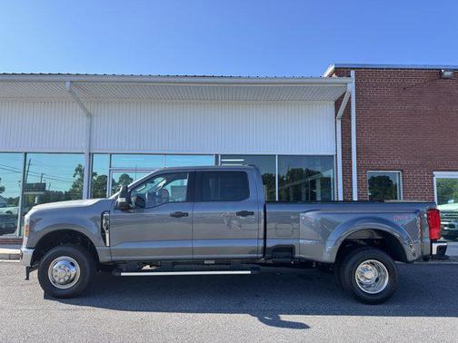 2026 Ford F-350 XLT