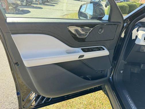 2025 Lincoln Aviator Reserve RWD