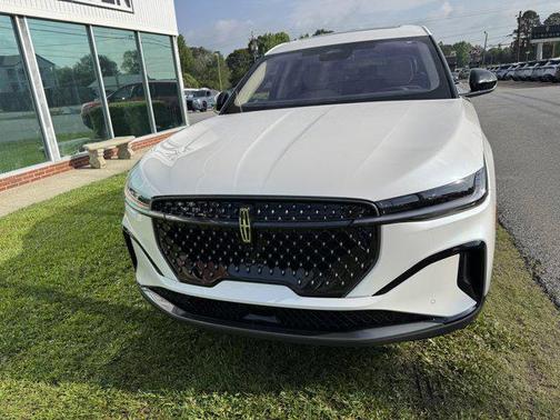 2025 Lincoln Nautilus Premiere