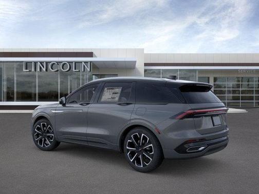 2025 Lincoln Nautilus Reserve