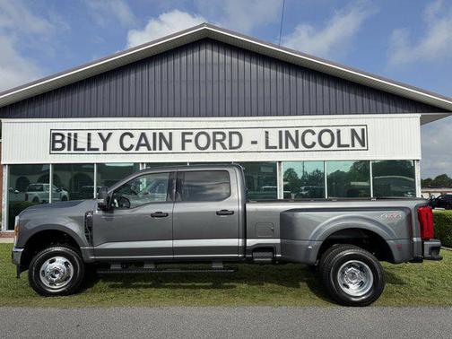 2025 Ford F-350 XLT