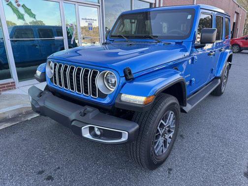 2024 Jeep Wrangler Sahara