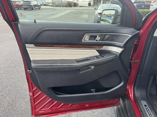 2016 Ford Explorer Platinum