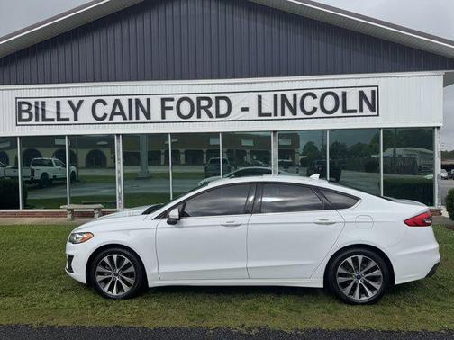 2019 Ford Fusion SE