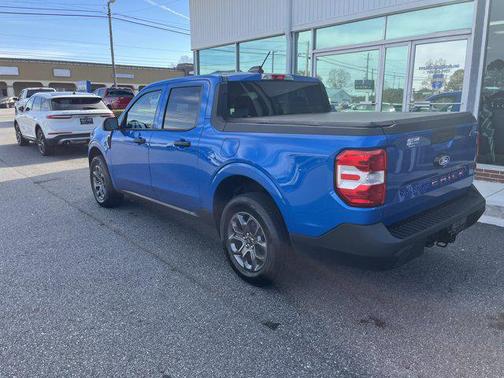 2025 Ford Maverick XL