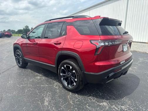Radiant Red Tintcoat 2026 Chevrolet Equinox RS