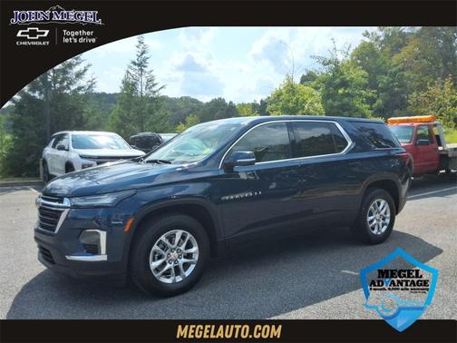 2023 Chevrolet Traverse LS