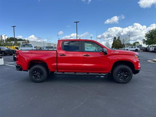 2025 Chevrolet Silverado 1500 Custom Trail Boss