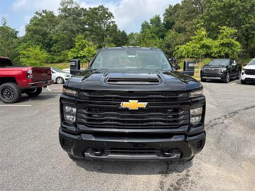 2025 Chevrolet Silverado 2500 Custom