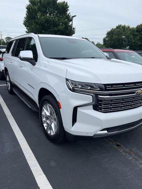 Summit White 2023 Chevrolet Suburban Premier