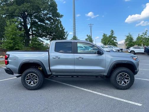 2025 Chevrolet Colorado ZR2