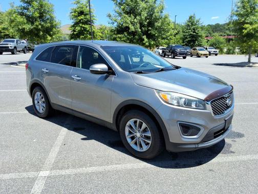 Titanium Silver 2016 Kia Sorento L