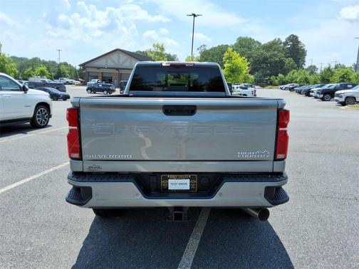 2025 Chevrolet Silverado 3500 High Country