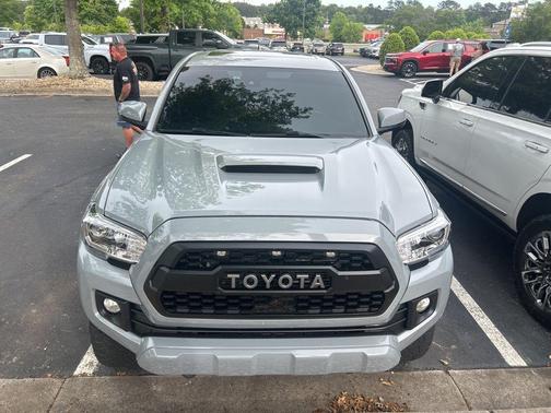 Cement 2019 Toyota Tacoma TRD Sport